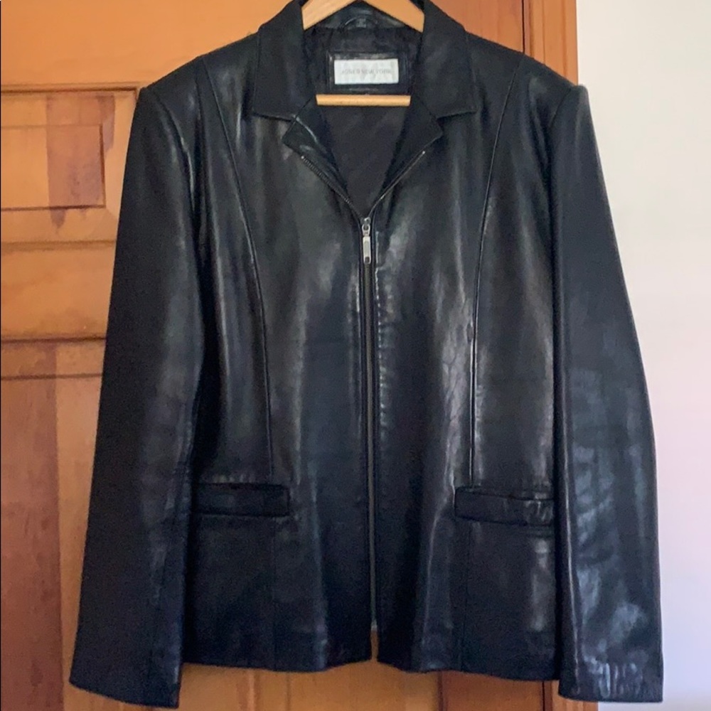 Jones New York ladies black leather jacket